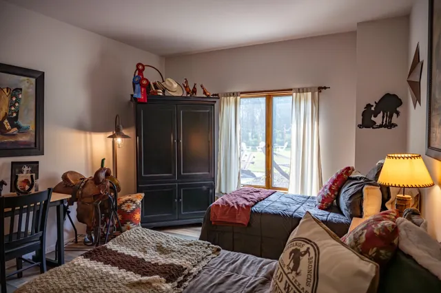 $599,000 | W4838 28th Street, Necedah, WI 54646