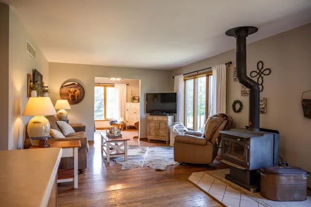 $599,000 | W4838 28th Street, Necedah, WI 54646