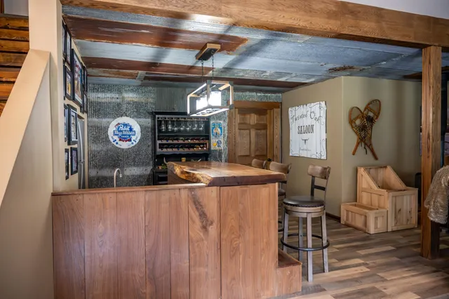 $599,000 | W4838 28th Street, Necedah, WI 54646