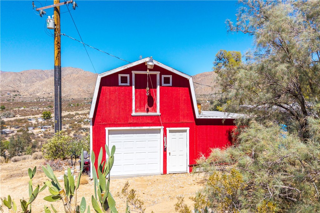 52601 Mecca Road Morongo Valley, CA 92256 - Photo 40 of 51