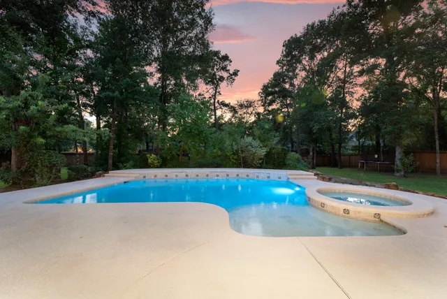 $750,000 | 13276 Brookfield Lane, Conroe, TX 77302