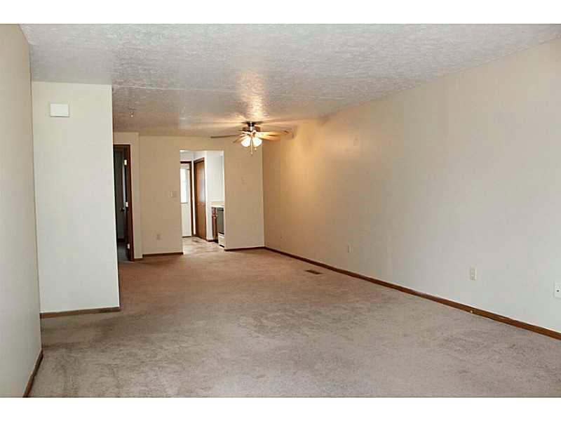 4539 Reno Lane Springfield, OH 45503 - Photo 3 of 13