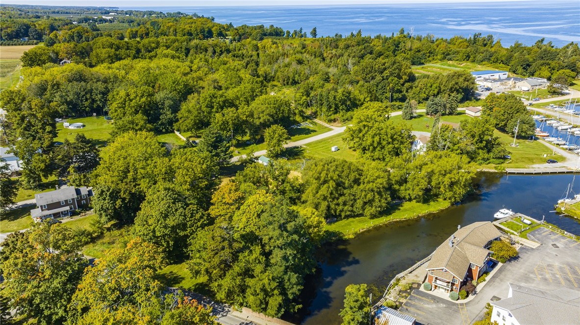 4127 Lake Road Williamson, NY 14589 - Photo 2 of 6