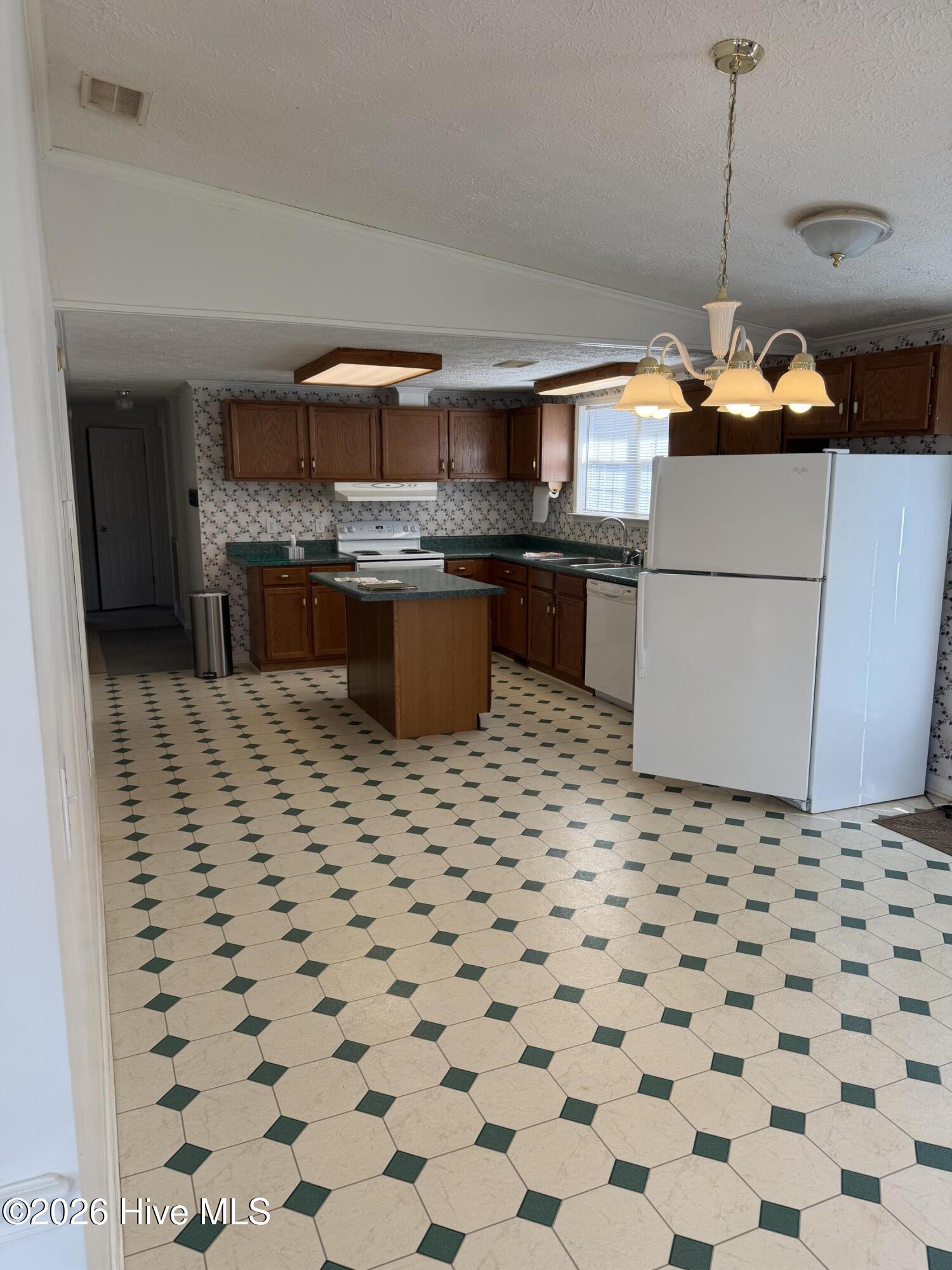 100 Sim Dawson Road New Bern, NC 28562 - Photo 7 of 13 IMG_0704 (1)