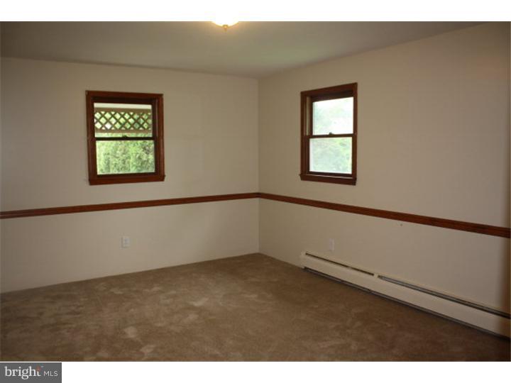 1376 Long Run Road Friedensburg, PA 17972 - Photo 7 of 14 Gallery Image 7