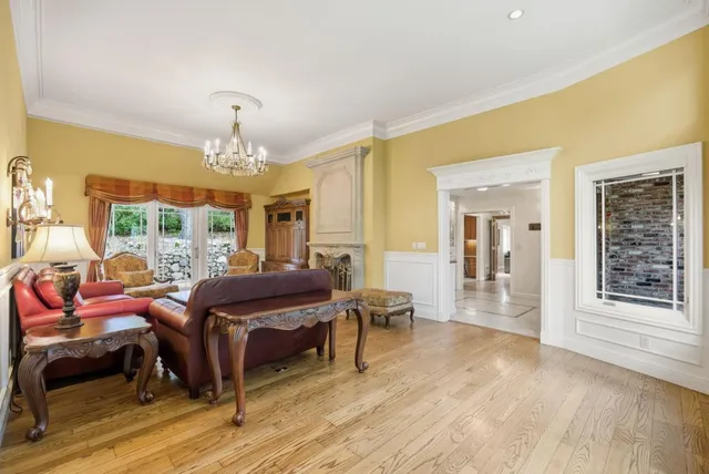 $5,875,000 | 23423 Toyonita Road, Los Altos Hills, CA 94024