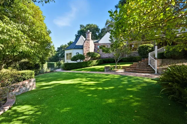 $5,875,000 | 23423 Toyonita Road, Los Altos Hills, CA 94024
