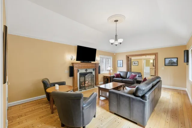 $5,875,000 | 23423 Toyonita Road, Los Altos Hills, CA 94024