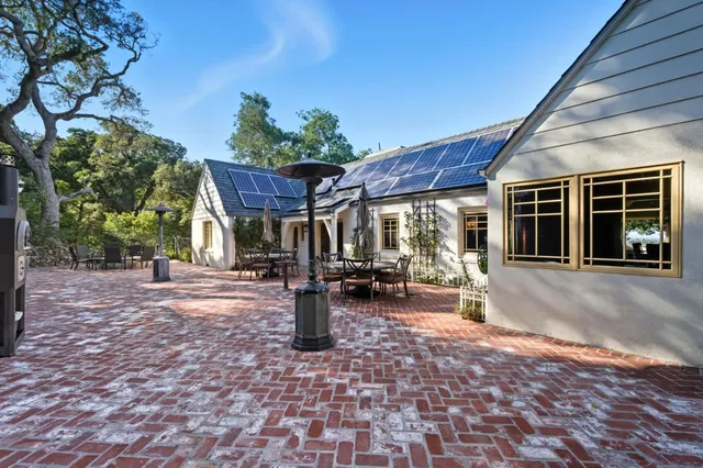 $5,875,000 | 23423 Toyonita Road, Los Altos Hills, CA 94024