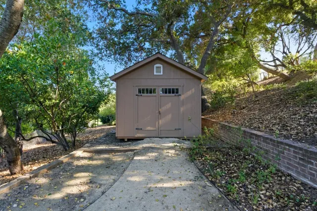 $5,875,000 | 23423 Toyonita Road, Los Altos Hills, CA 94024