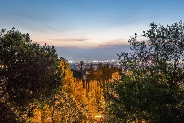 $5,875,000 | 23423 Toyonita Road, Los Altos Hills, CA 94024