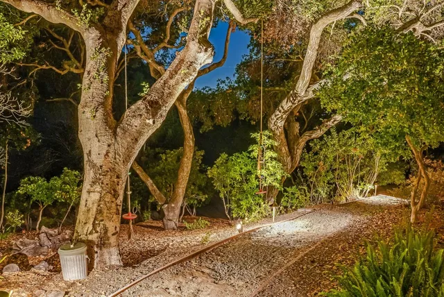 $5,875,000 | 23423 Toyonita Road, Los Altos Hills, CA 94024