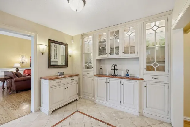 $5,875,000 | 23423 Toyonita Road, Los Altos Hills, CA 94024