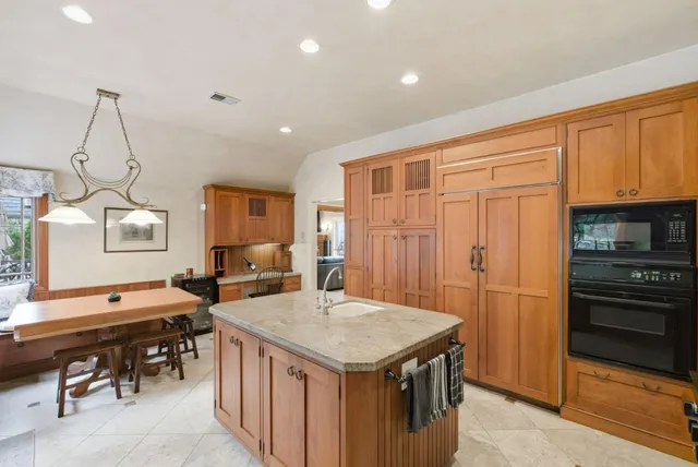 $5,875,000 | 23423 Toyonita Road, Los Altos Hills, CA 94024