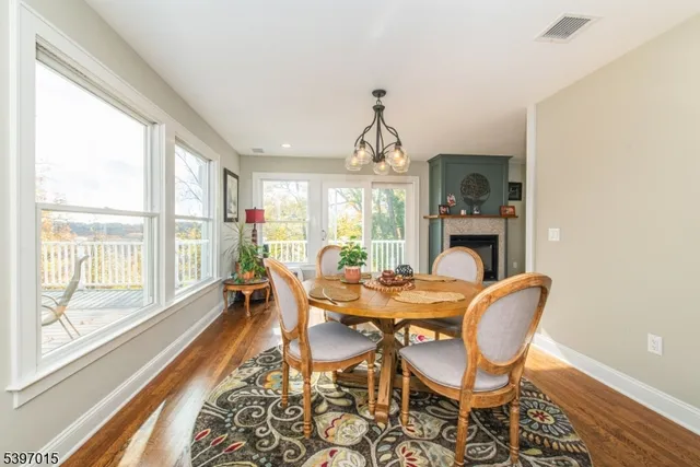 $850,000 | 14 Glen View Road, Montville, NJ 07082