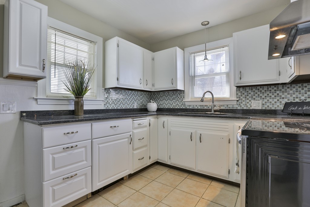 47 Main Street Sutton, MA 01590 - Photo 11 of 28 Gallery Image 11