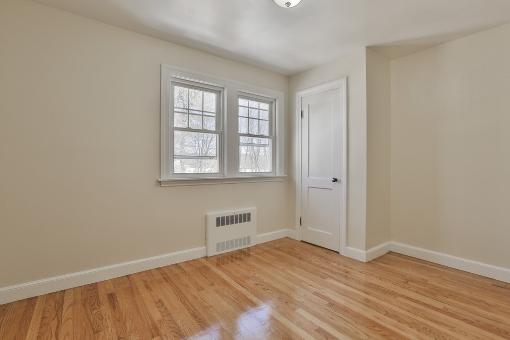 47 Main Street Sutton, MA 01590 - Photo 20 of 28 Gallery Image 20