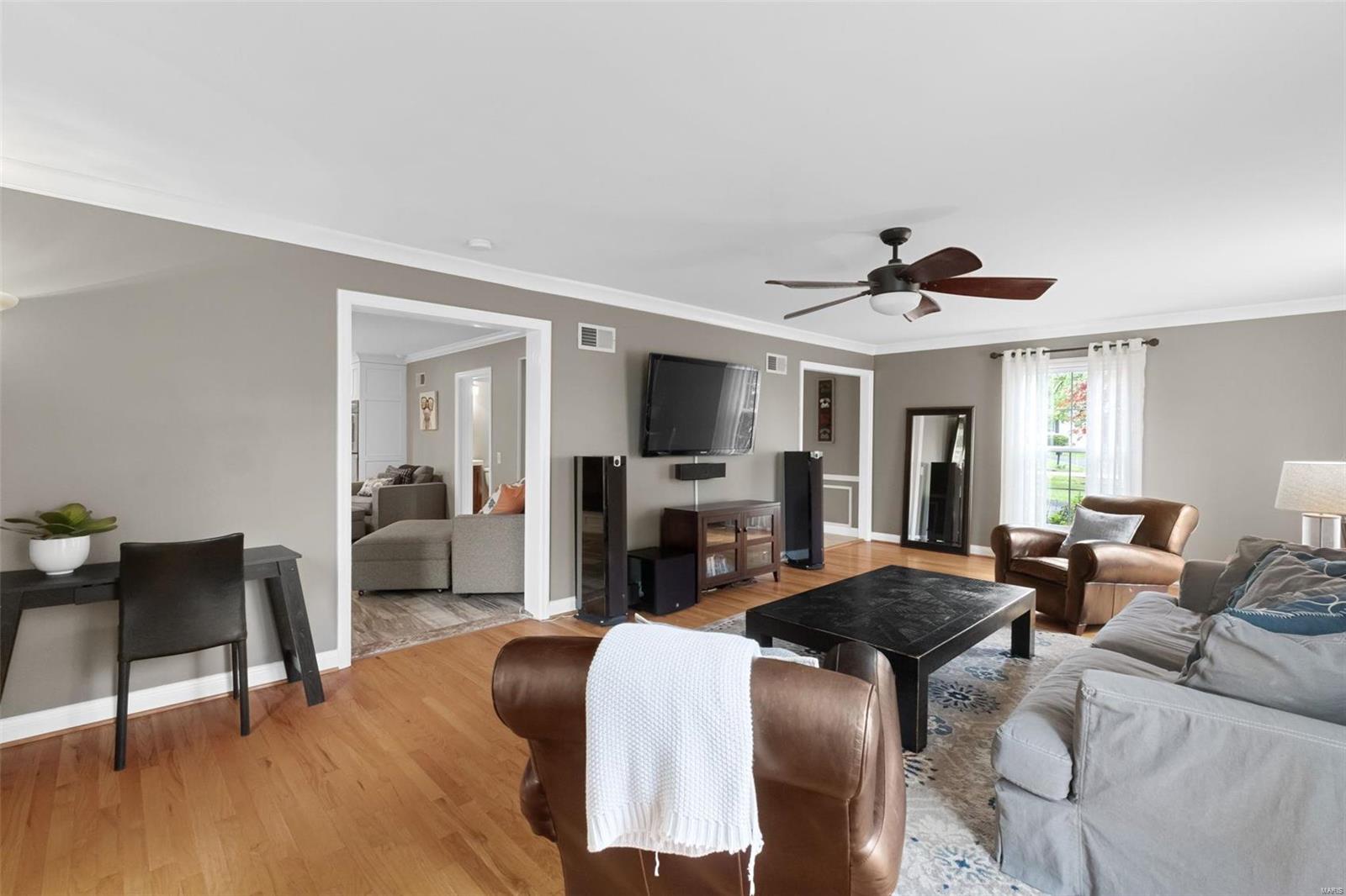 649 North Mosley Road St. Louis, MO 63141 - Photo 26 of 46 Gallery Image 26
