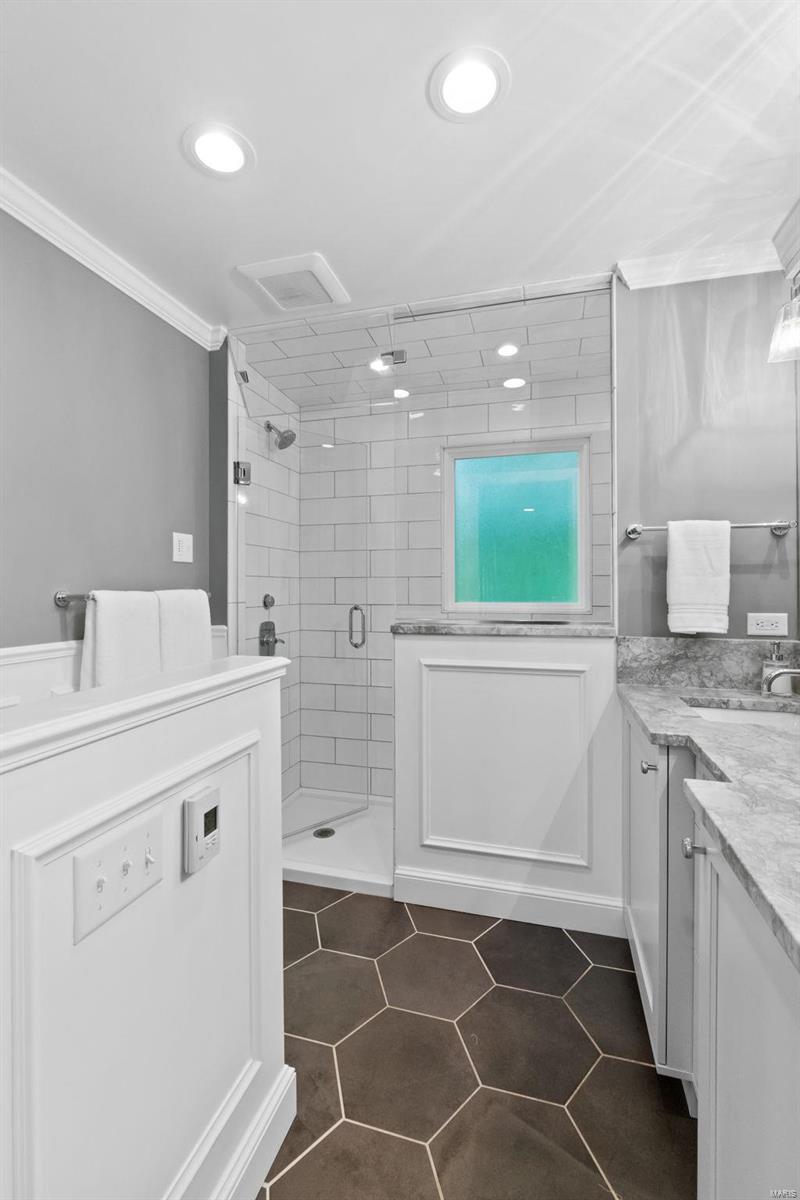 649 North Mosley Road St. Louis, MO 63141 - Photo 33 of 46 Gallery Image 33