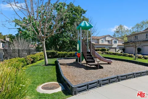 $819,000 | 1572 Silver Shadow Drive, Newbury Park, CA 91320