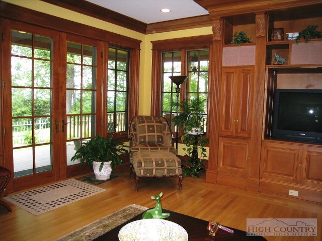 500 Manor Ridge Boone, NC 28607 - Photo 10 of 17 a living room with furniture rug and window