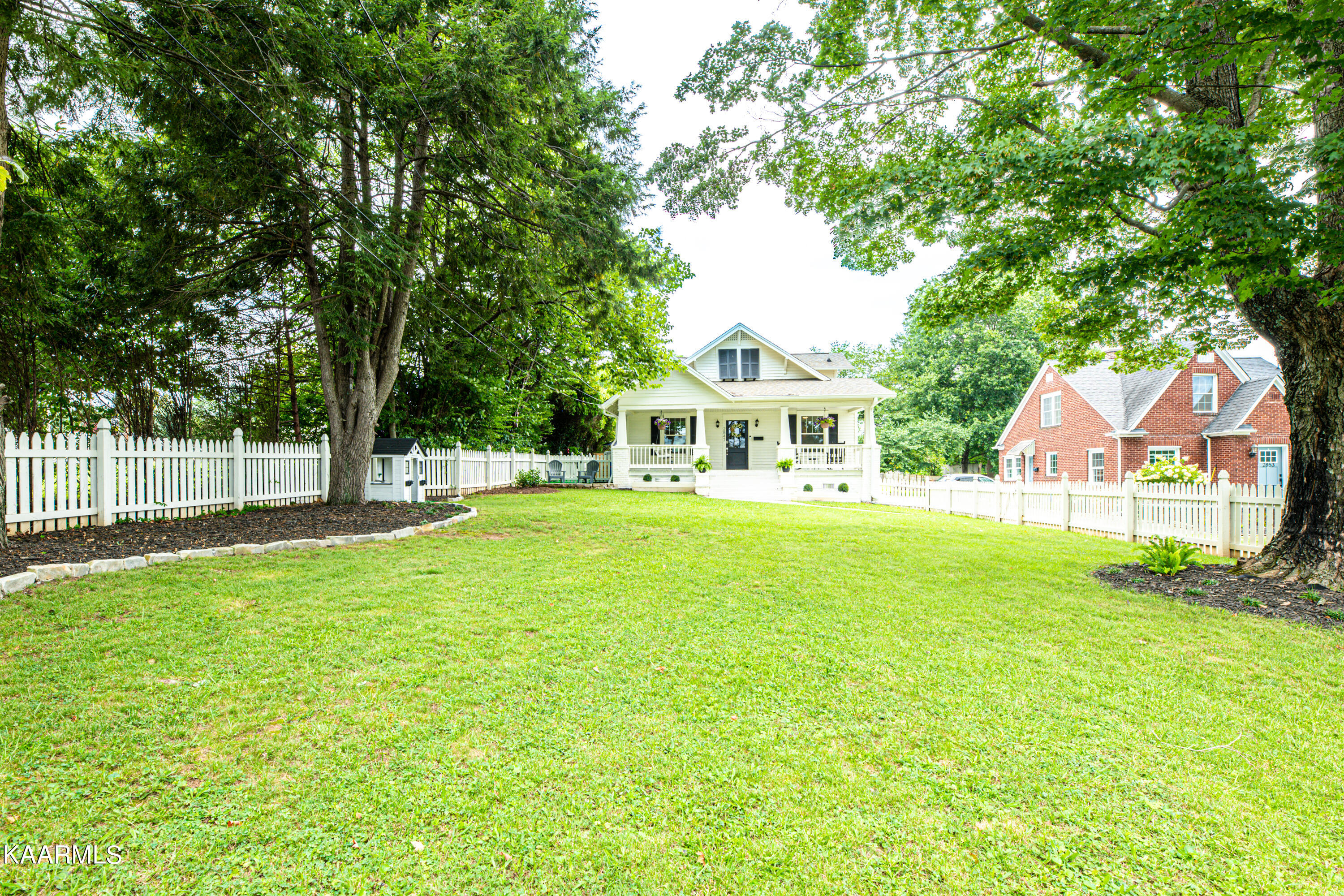 2847 Rennoc Road Knoxville, TN 37918 - Photo 2 of 46 2847 Rennoc Road-66