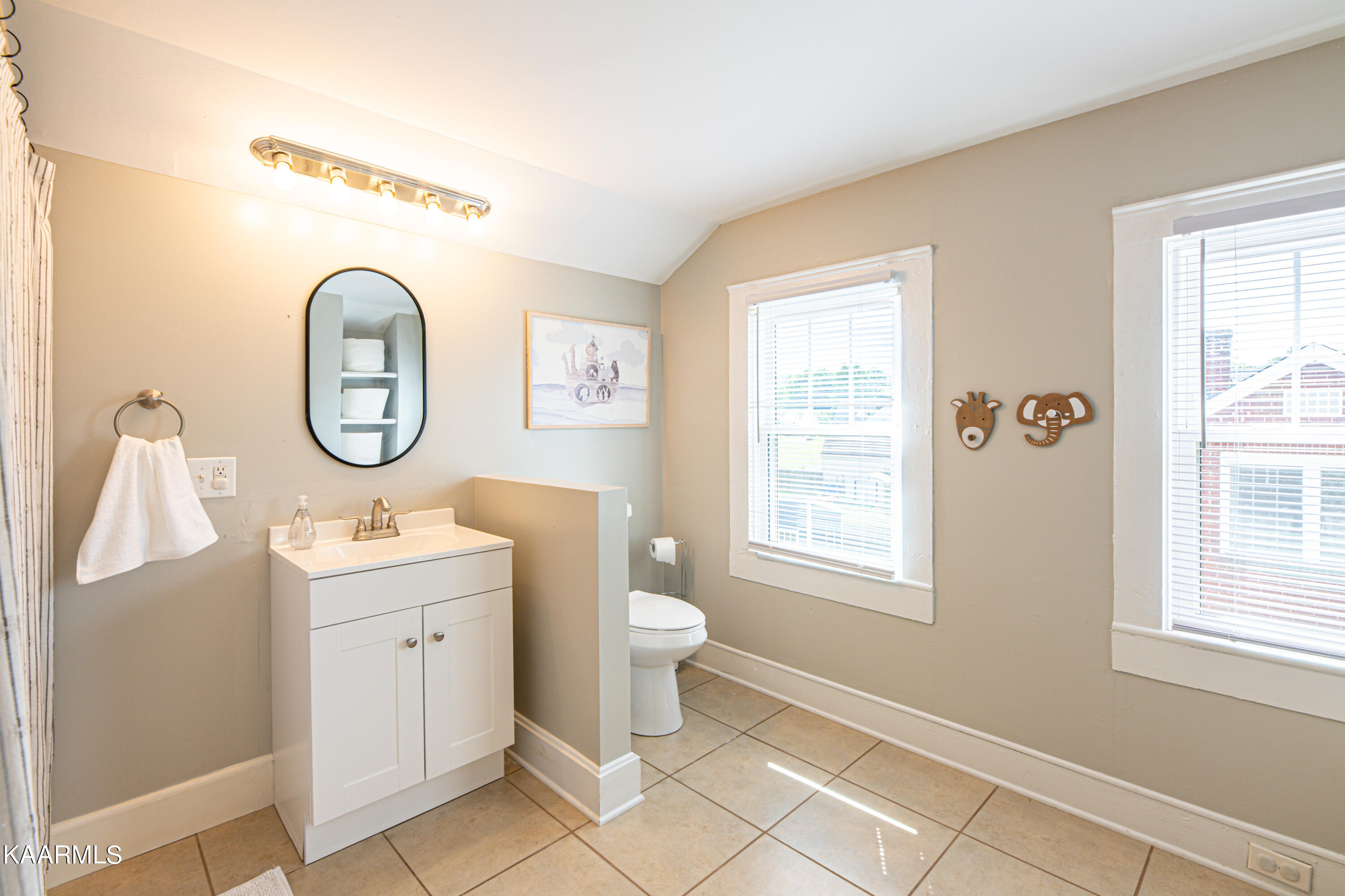 2847 Rennoc Road Knoxville, TN 37918 - Photo 33 of 46 2847 Rennoc Road-36