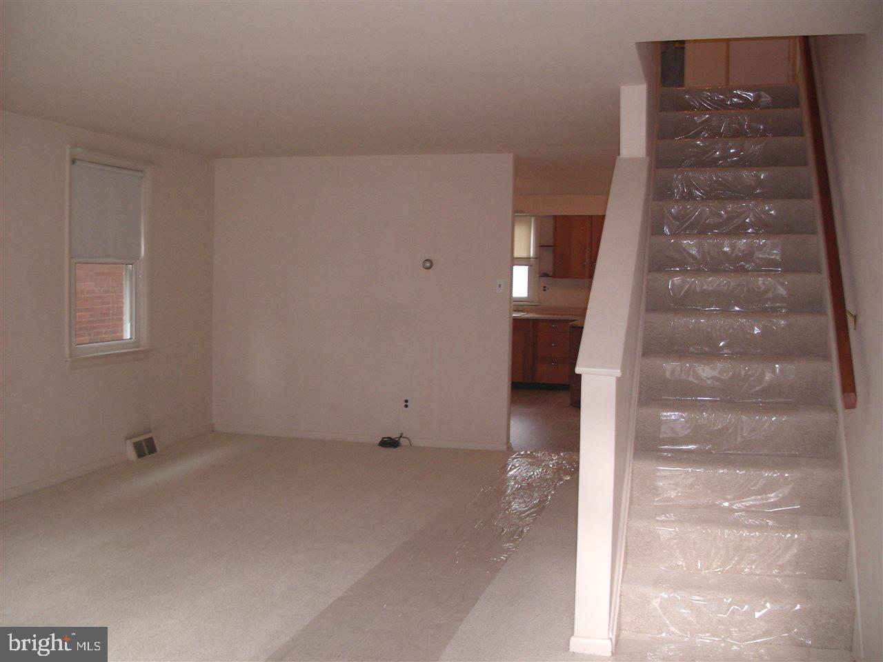 1952 Rudy Road Harrisburg, PA 17104 - Photo 4 of 25 Gallery Image 4