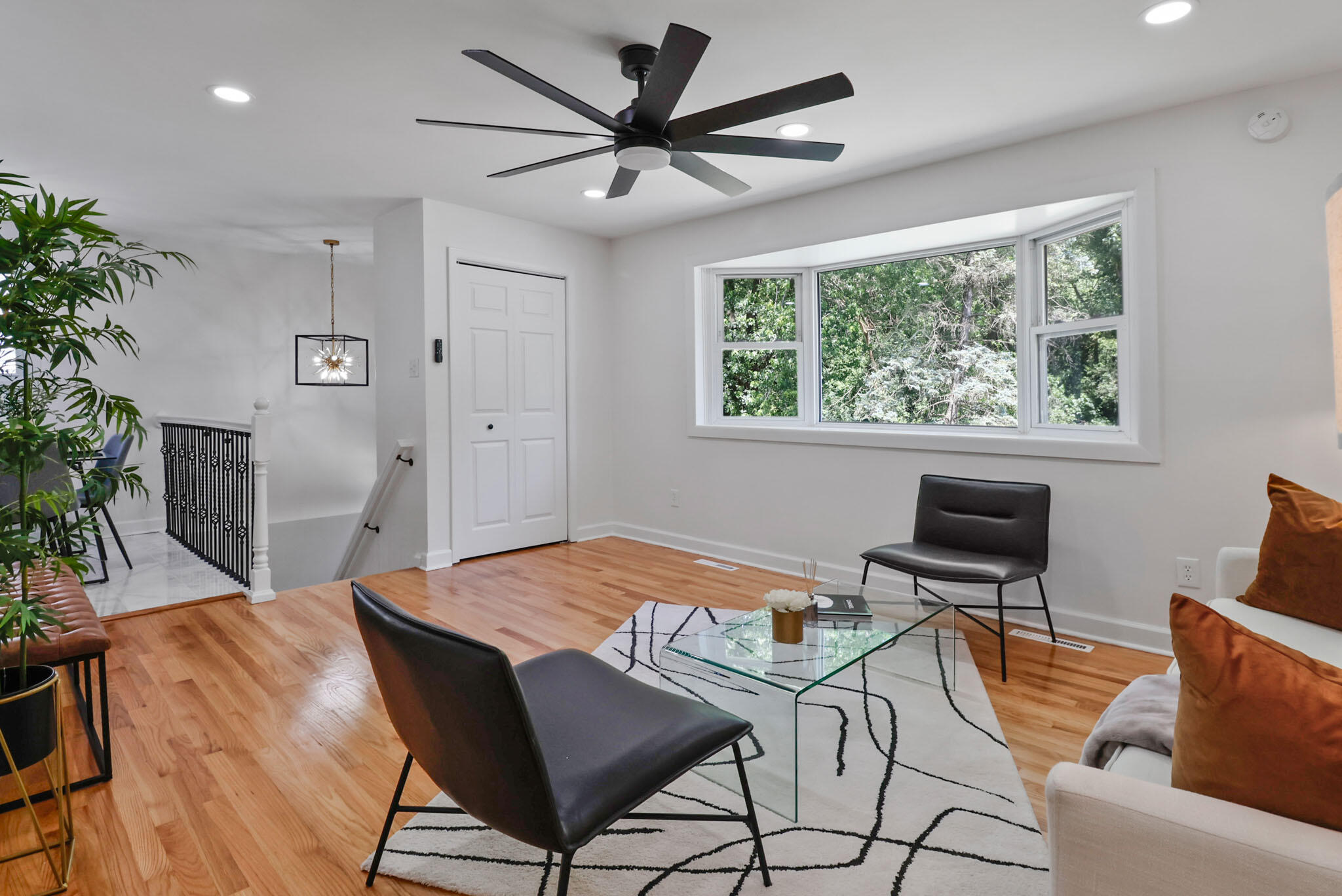 1564 Clinton Street Gary, IN 46406 - Photo 7 of 27 a workspace with furniture window and wooden floor