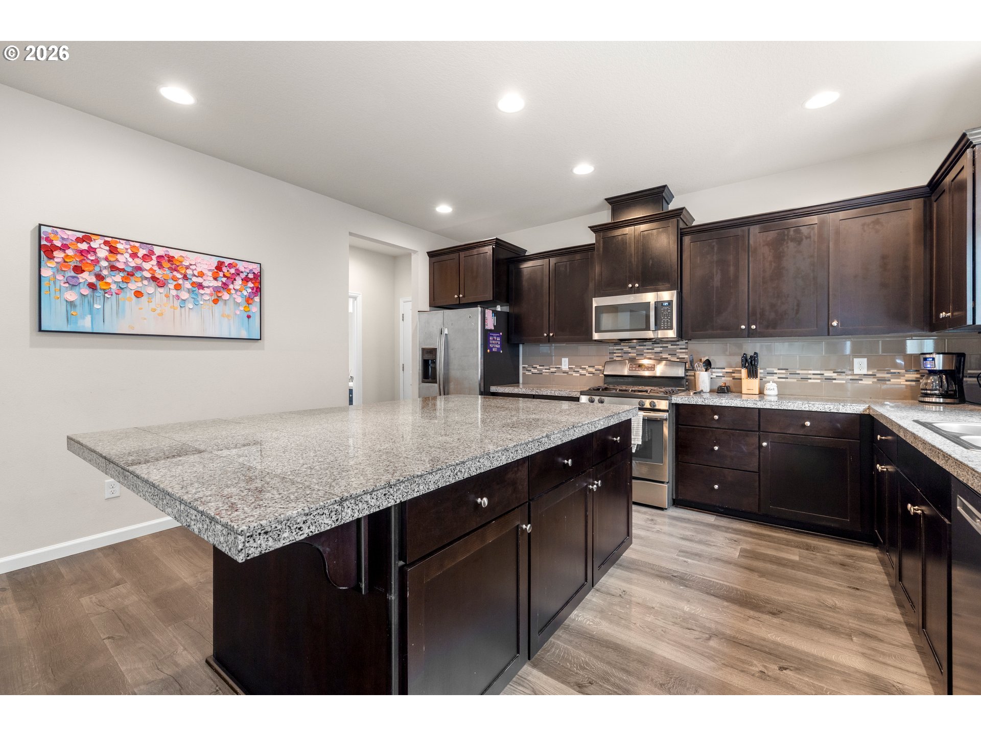 17256 Southeast Biscayne Street Damascus, OR 97089 - Photo 13 of 46 Kitchen