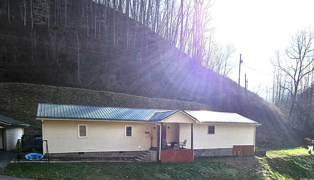 2474 Bear Branch Road Vansant, VA 24656 - Photo 1 of 27 Gallery Image 1