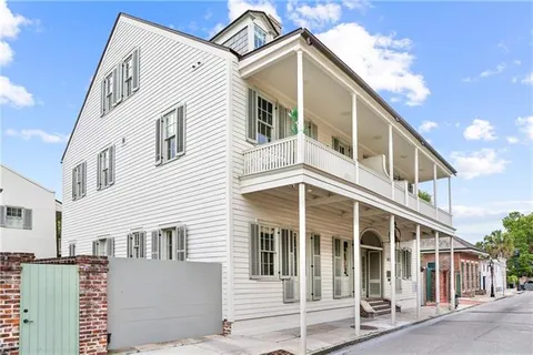 $1,790,000 | 822 Barracks Street, Unit A, New Orleans, LA 70116