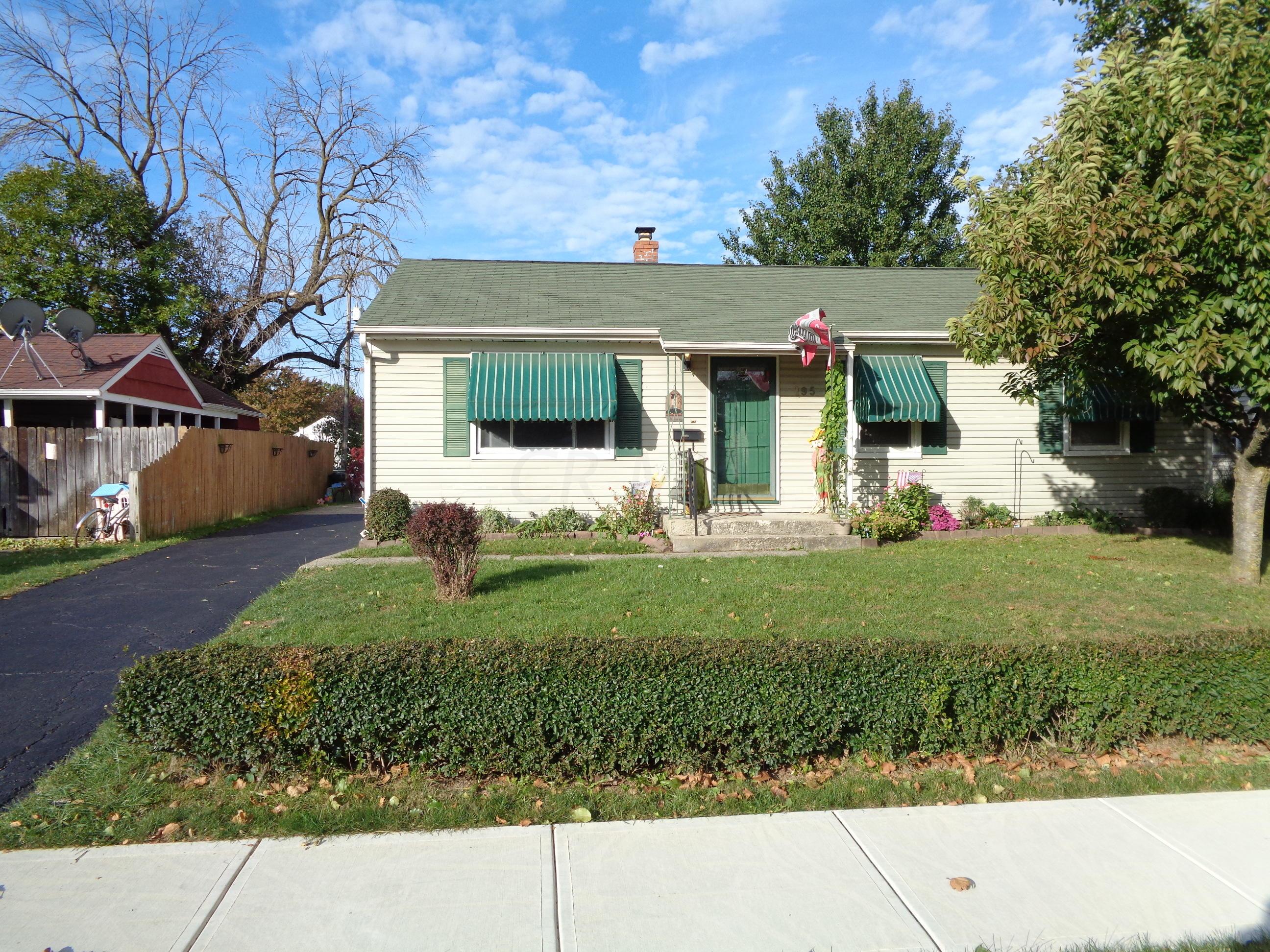 195 Sturbridge Road Columbus, OH 43228 - Photo 1 of 33 Gallery Image 1