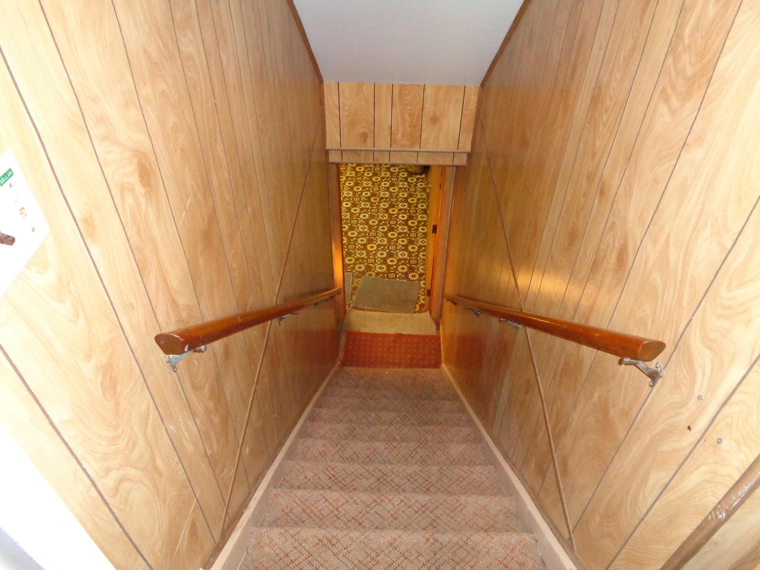 195 Sturbridge Road Columbus, OH 43228 - Photo 21 of 33 Gallery Image 21