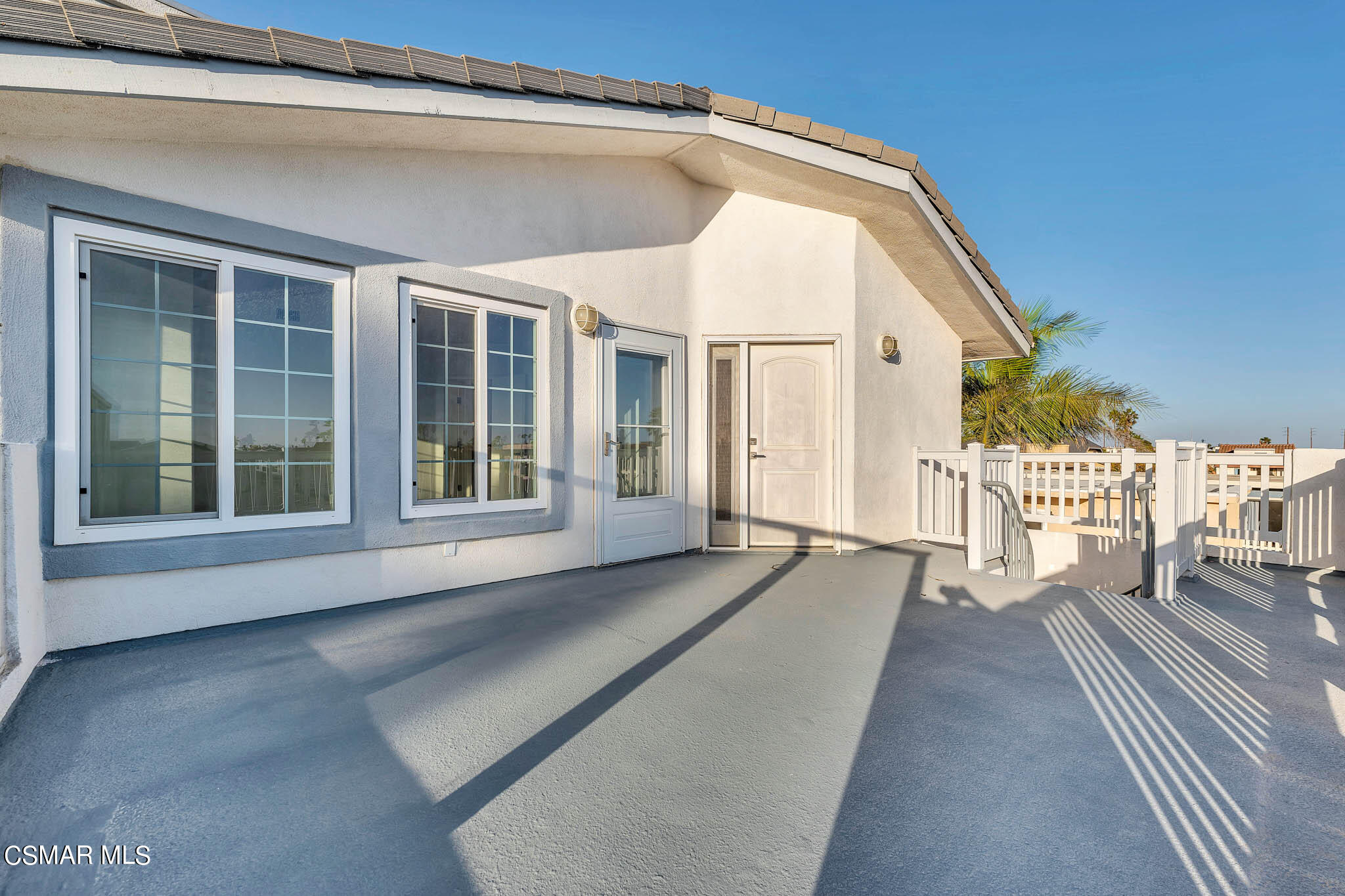 5222 West Wooley Road Oxnard, CA 93035 - Photo 31 of 39 a view of a house with a balcony