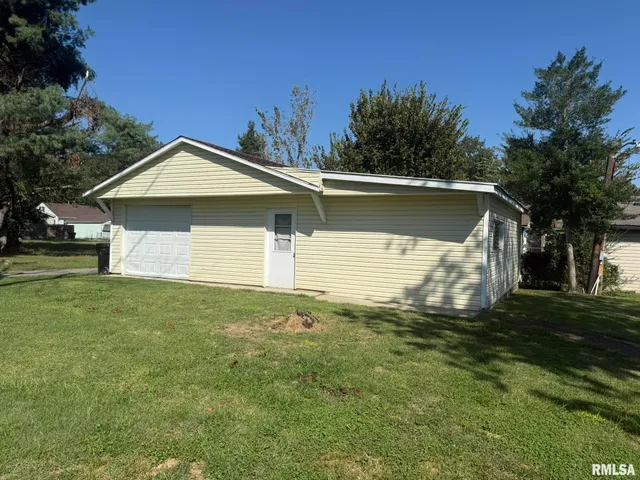 $99,900 | 1215 Ferry Street, Metropolis, IL 62960