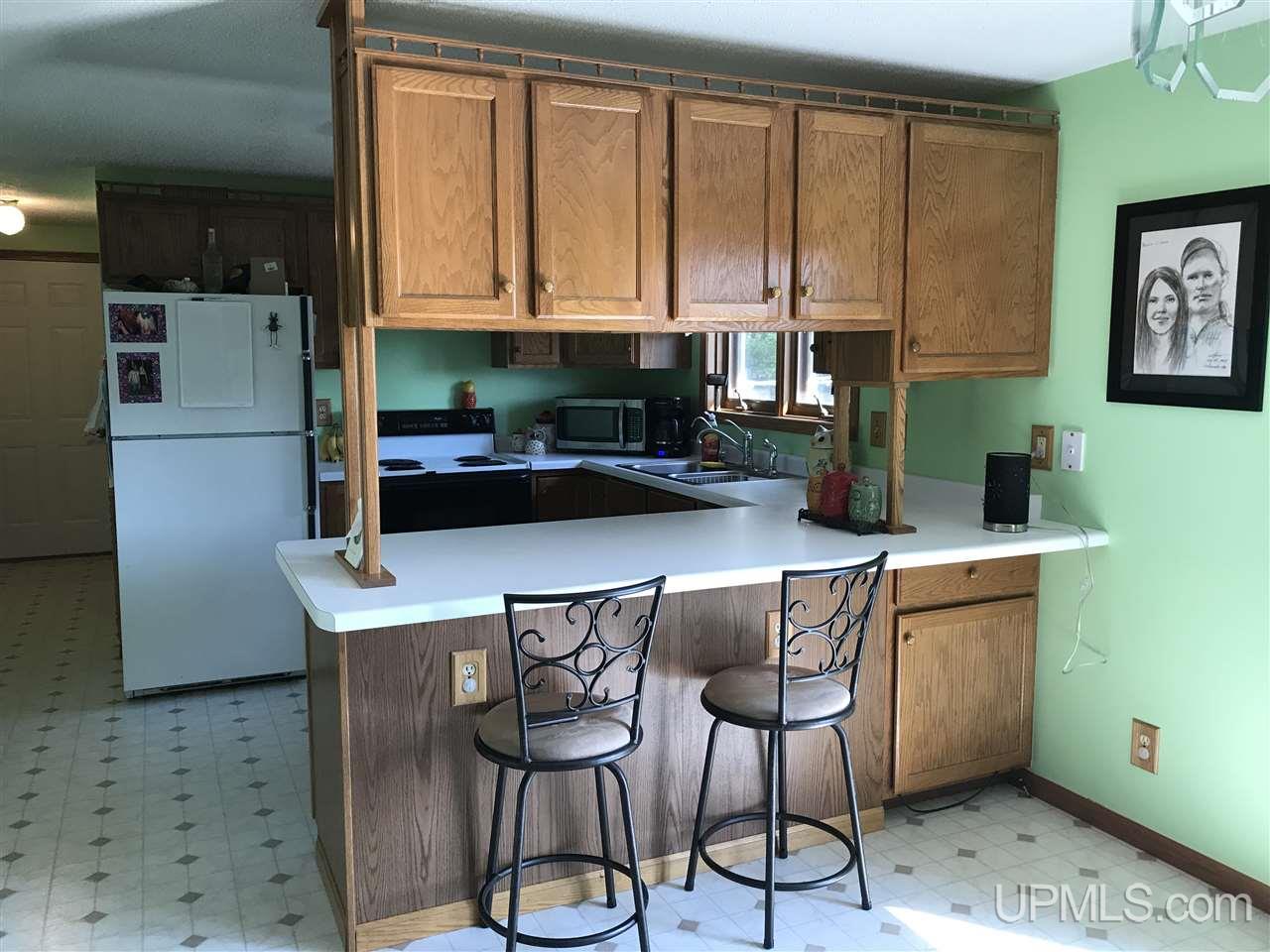 4566 D Road Bark River, MI 49807 - Photo 2 of 28