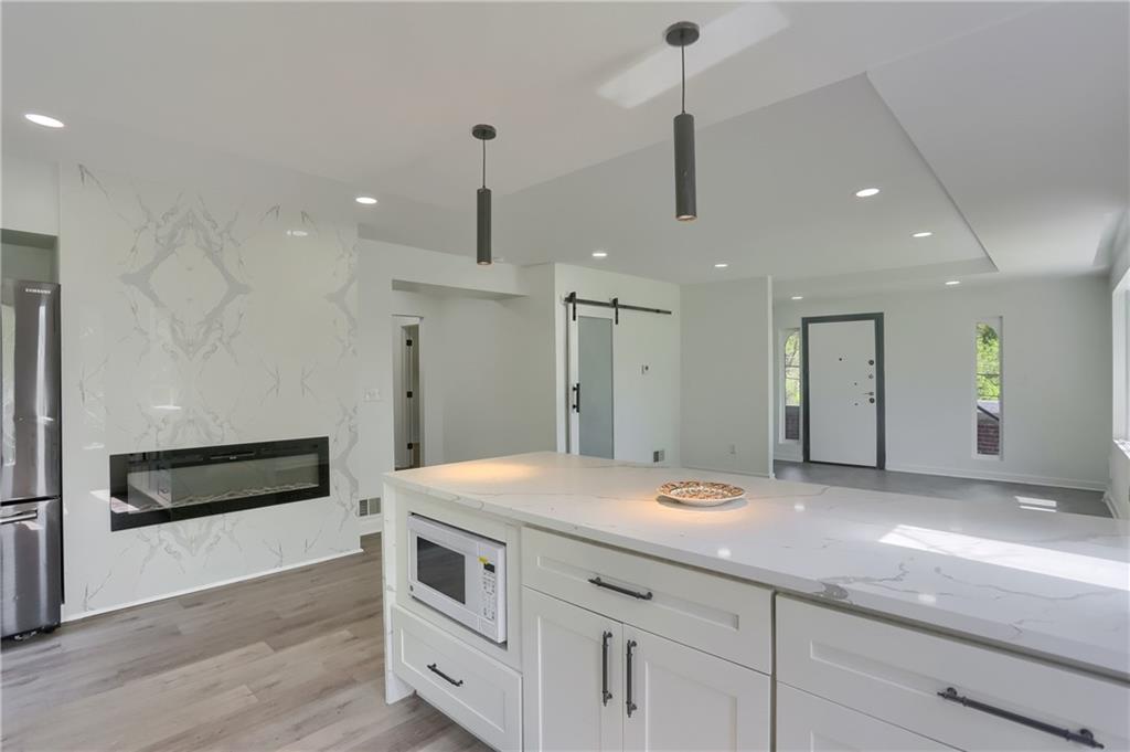 2513 Grove Road South Park, PA 15129 - Photo 14 of 47