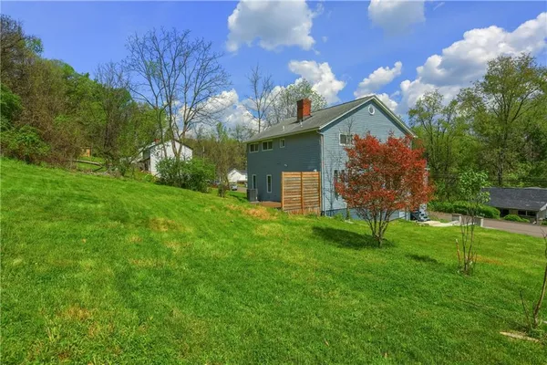 $285,000 | 2513 Grove Road, South Park, PA 15129