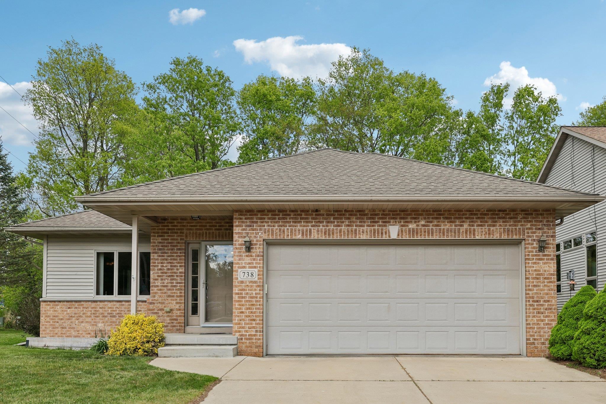 738 8th Street Prairie du Sac, WI 53578 - Photo 24 of 44