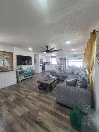 $435,000 | 3069 19th Place Southwest, Largo, FL 33774