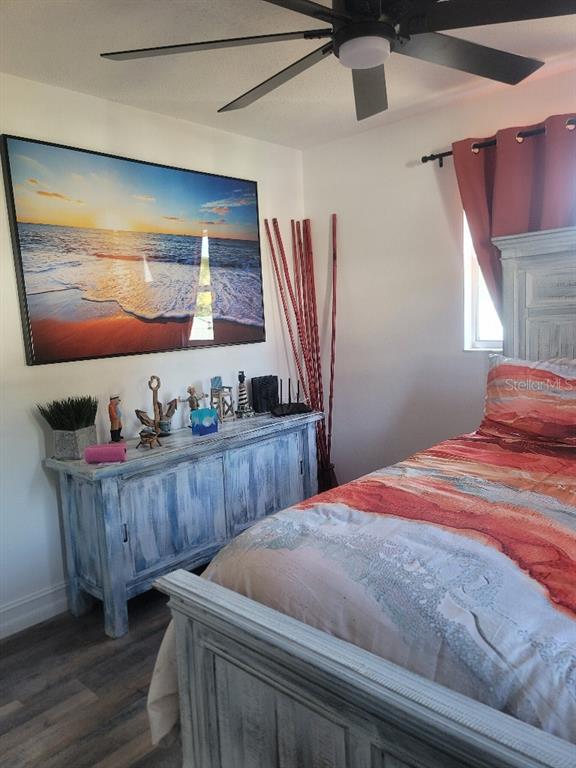 3069 19th Place Southwest Largo, FL 33774 - Photo 6 of 15