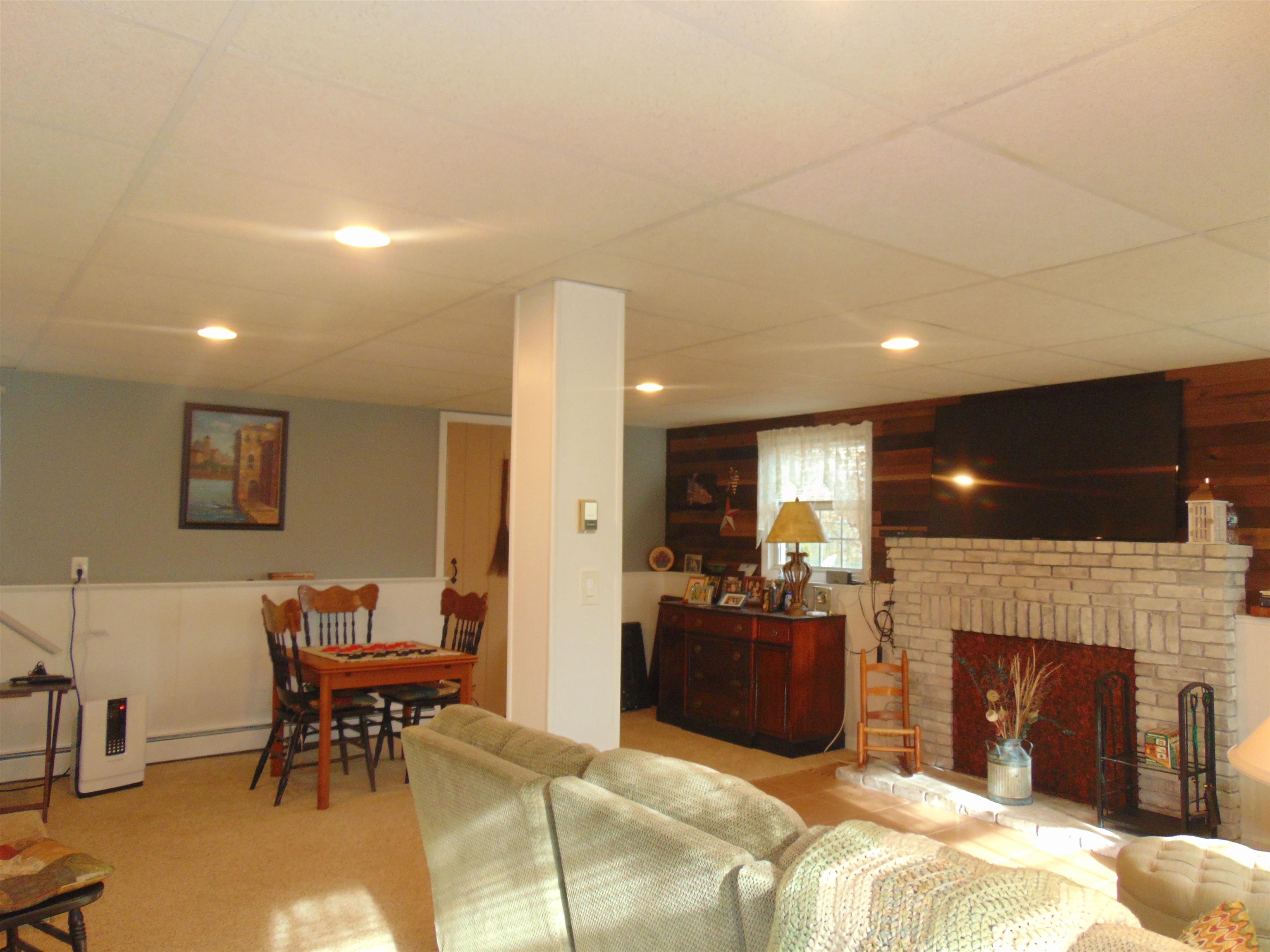 57 Eastview Road Keene, NH 03431 - Photo 6 of 24
