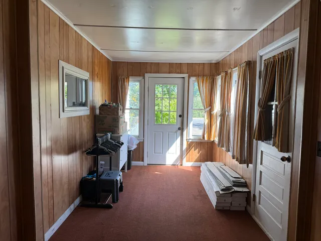 $230,000 | 1068 Main Street, Vassalboro, ME 04989