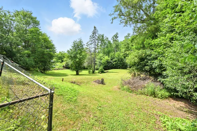 $230,000 | 1068 Main Street, Vassalboro, ME 04989