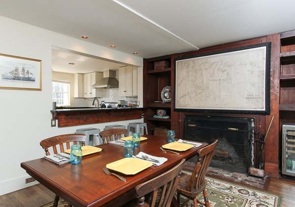 824 Bay Road Hamilton, MA 01982 - Photo 4 of 19