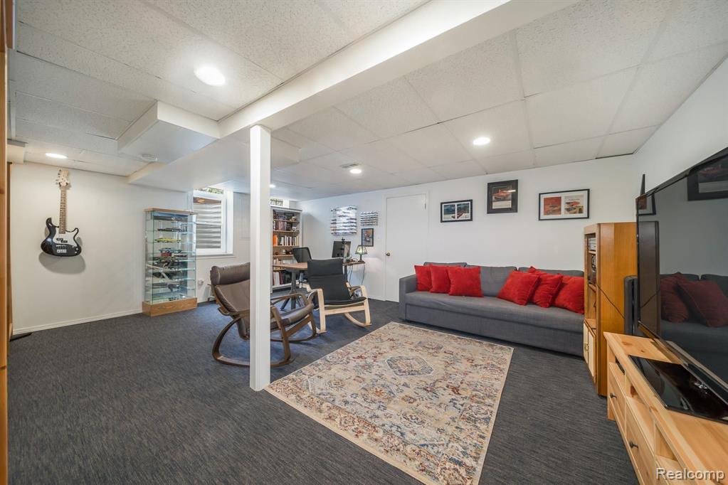3136 Primrose Drive Rochester Hills, MI 48307 - Photo 25 of 37