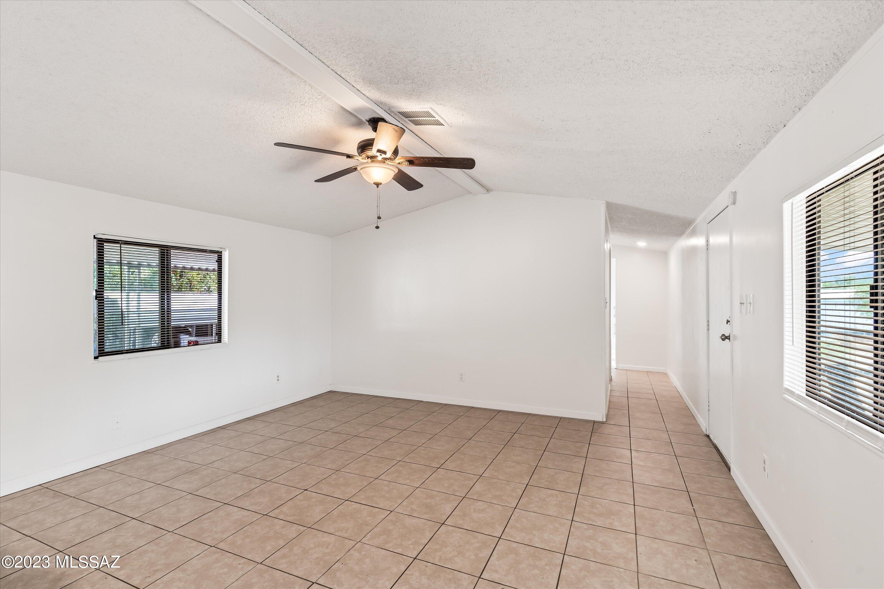15770 North Oracle Road, Unit F3 Tucson, AZ 85739 - Photo 8 of 29