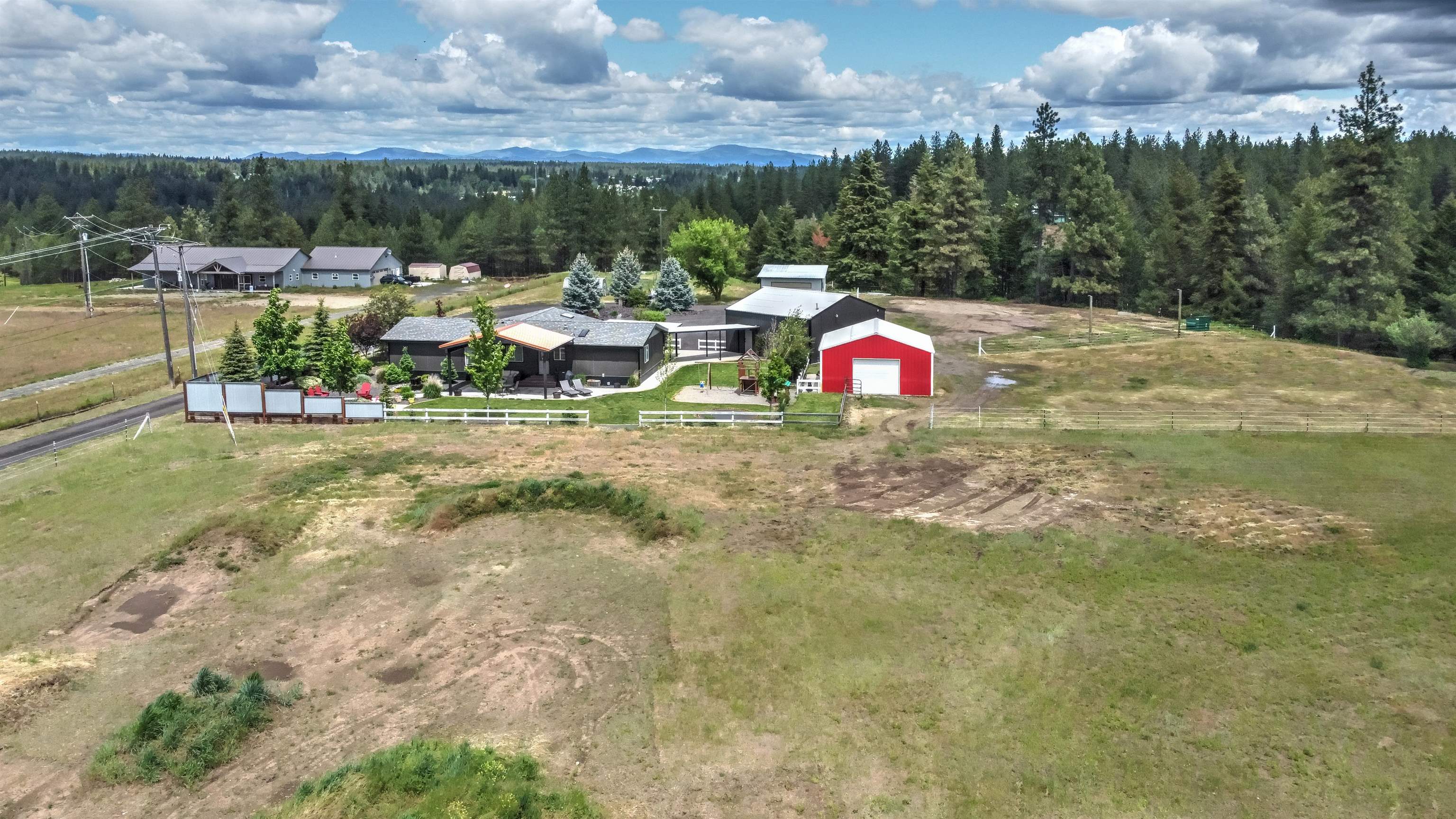 4313 Jim Hill Road Chattaroy, WA 99003 - Photo 4 of 50 Gallery Image 4