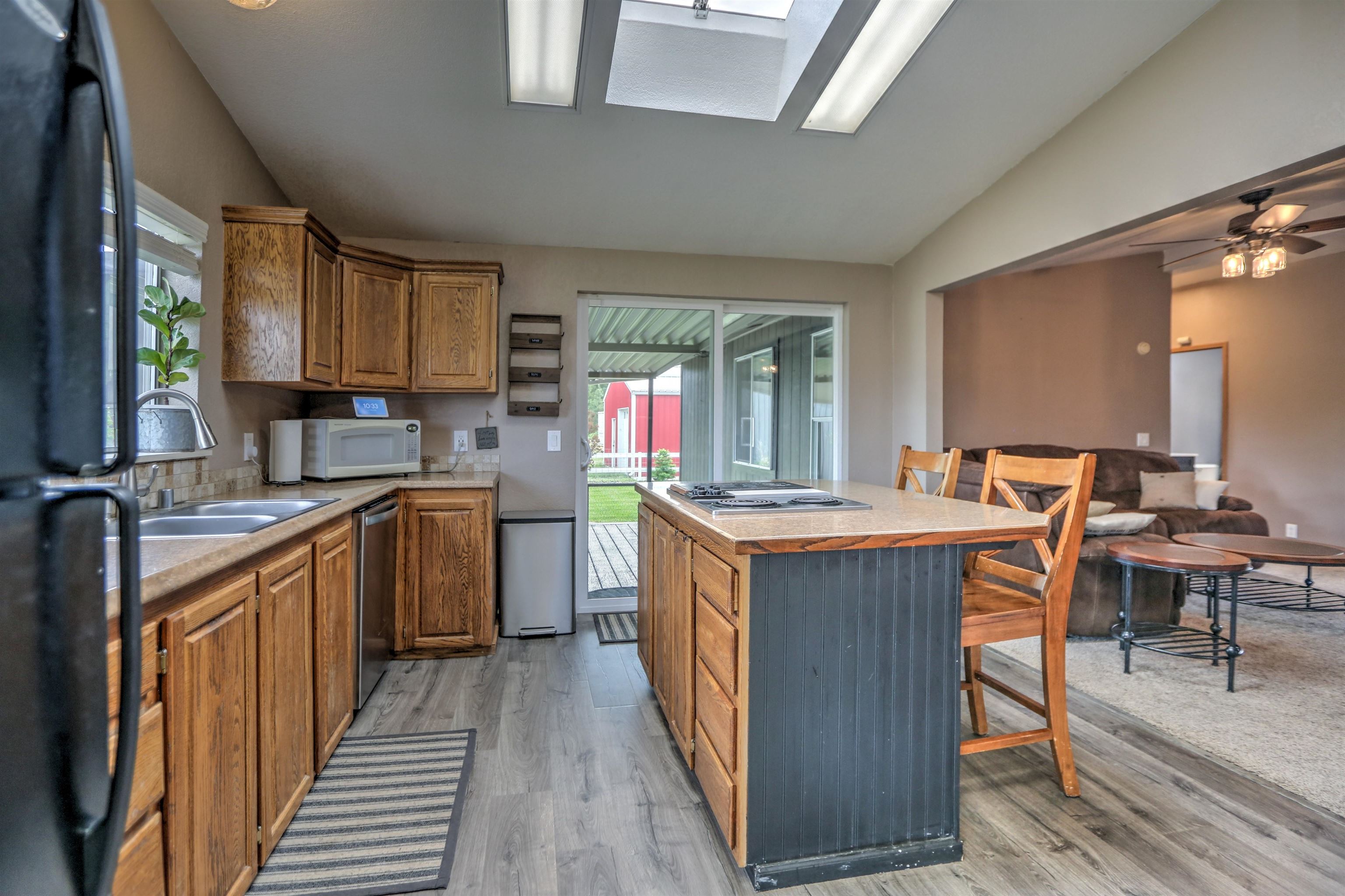 4313 Jim Hill Road Chattaroy, WA 99003 - Photo 10 of 50 Gallery Image 10